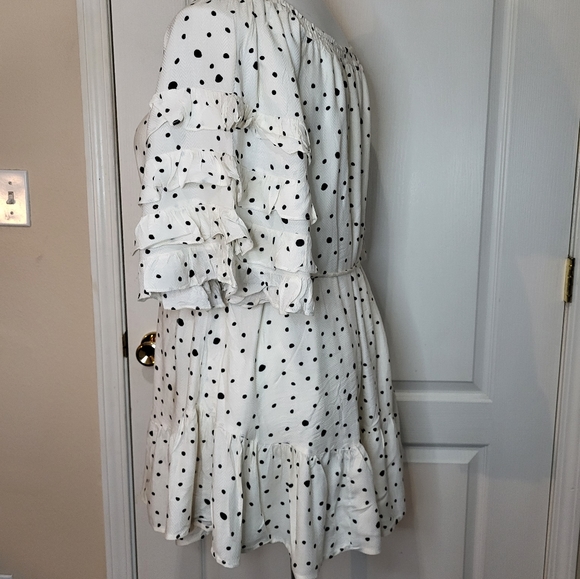 My Boutique Ivory Polkadot Off Shoulders Shift Dress - Picture 9 of 12